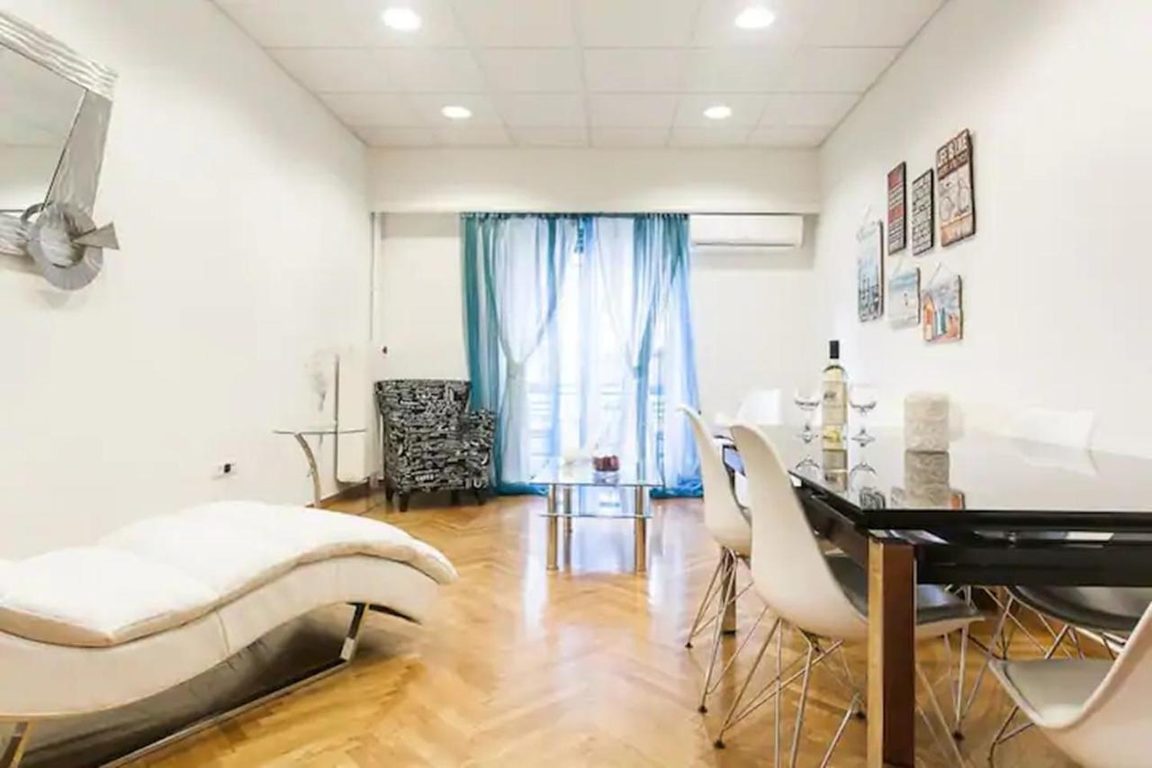 Ferienwohnung 4Bdr Amazing Spacious Full Apt In Plaka Athen Exterior foto