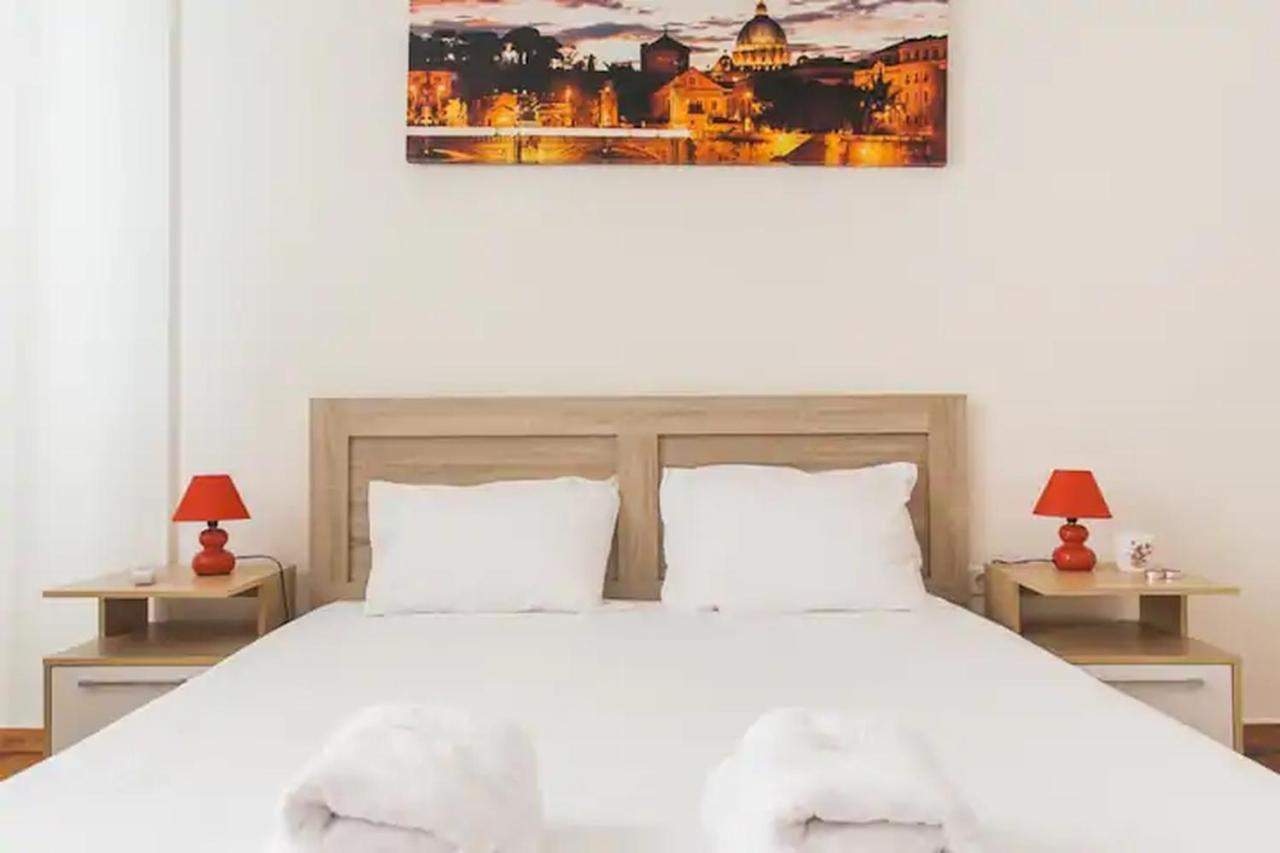 Ferienwohnung 4Bdr Amazing Spacious Full Apt In Plaka Athen Exterior foto